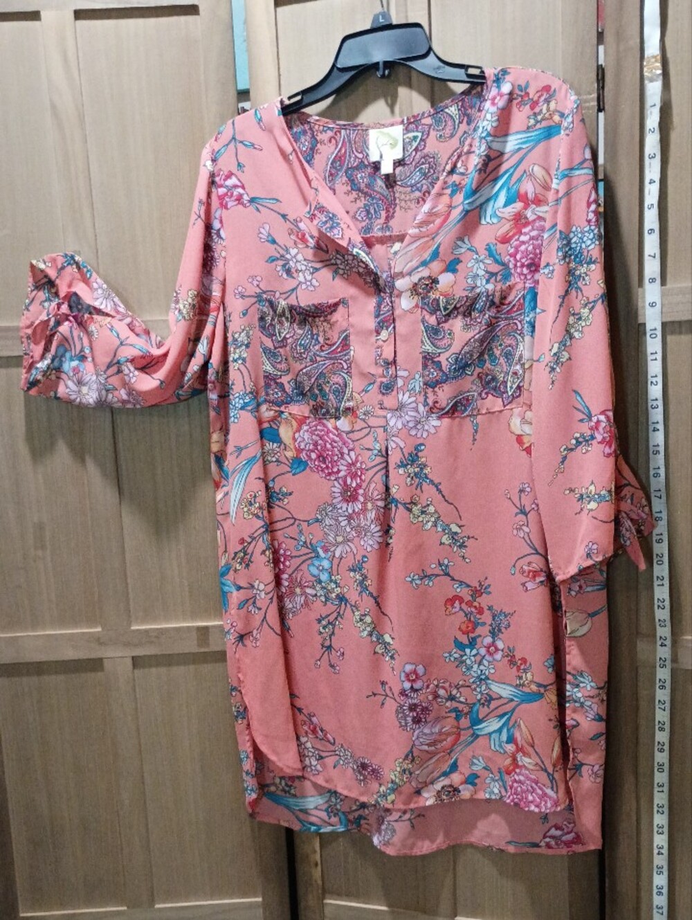 Anthropologie fig and flower Coral Floral Paisley V-Neck Tunic